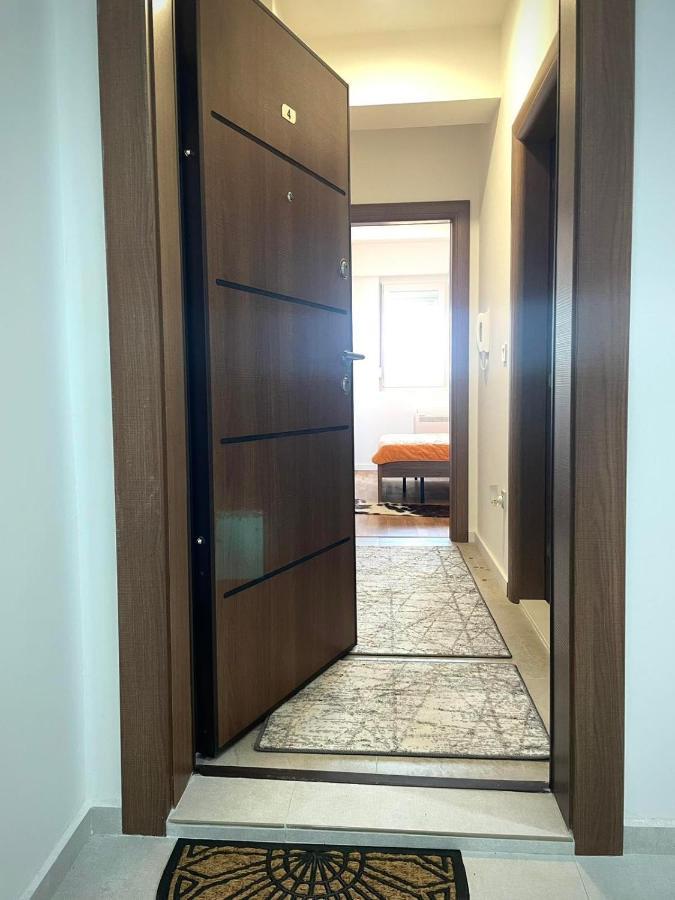 Apartman Nikol Kumanovo Buitenkant foto