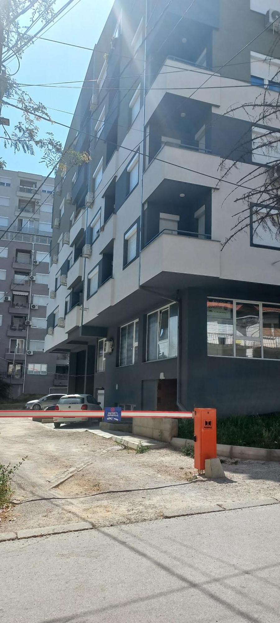 Apartman Nikol Kumanovo Buitenkant foto